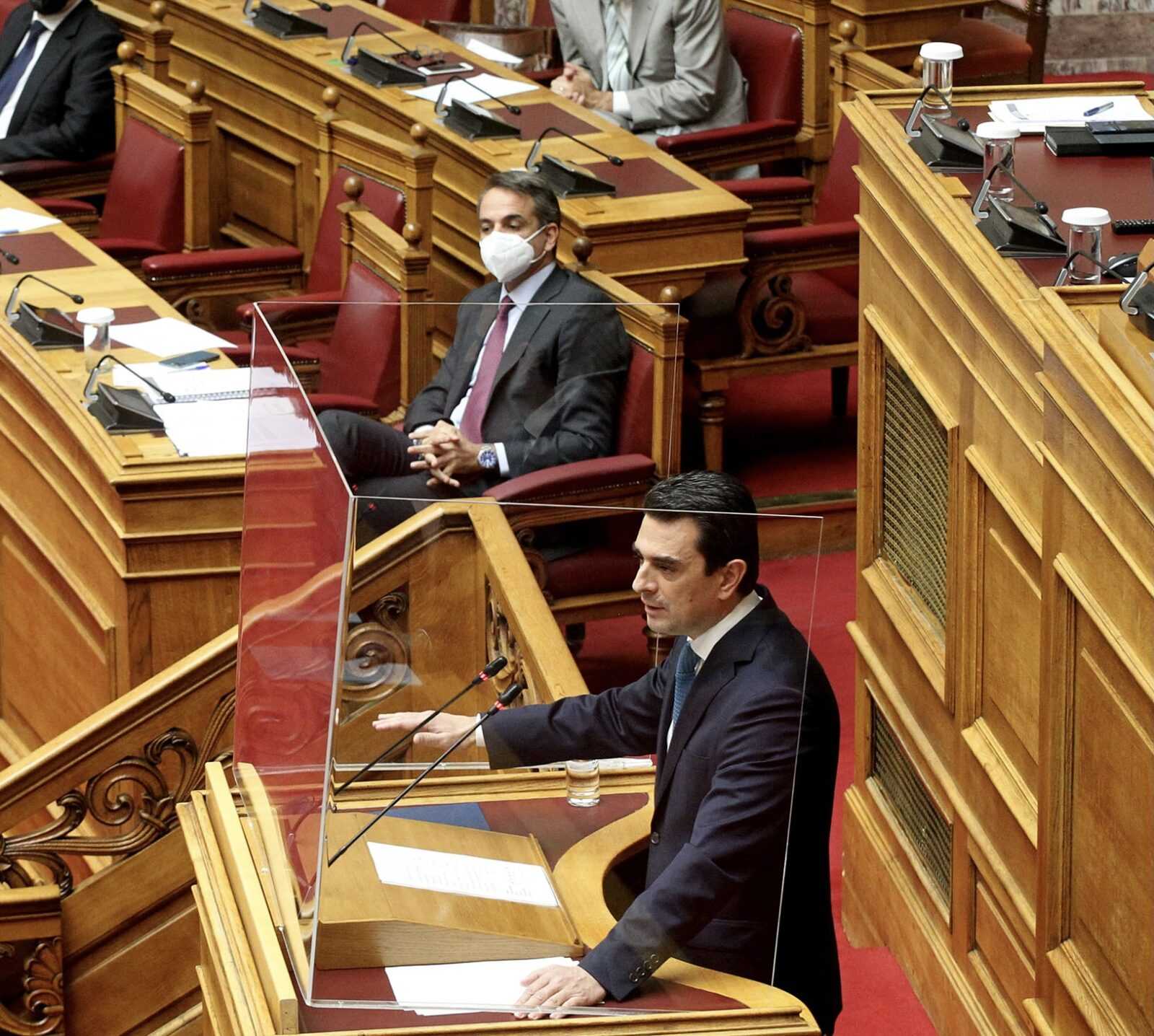 Foto Skrekas Mitsotakis Vouli