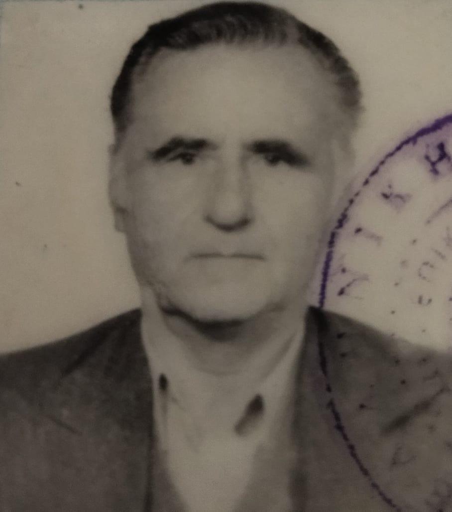 μμμμ