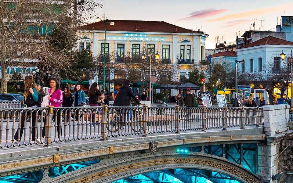 Kouris_Trikala_Kentriki_Gefyra_1029_new