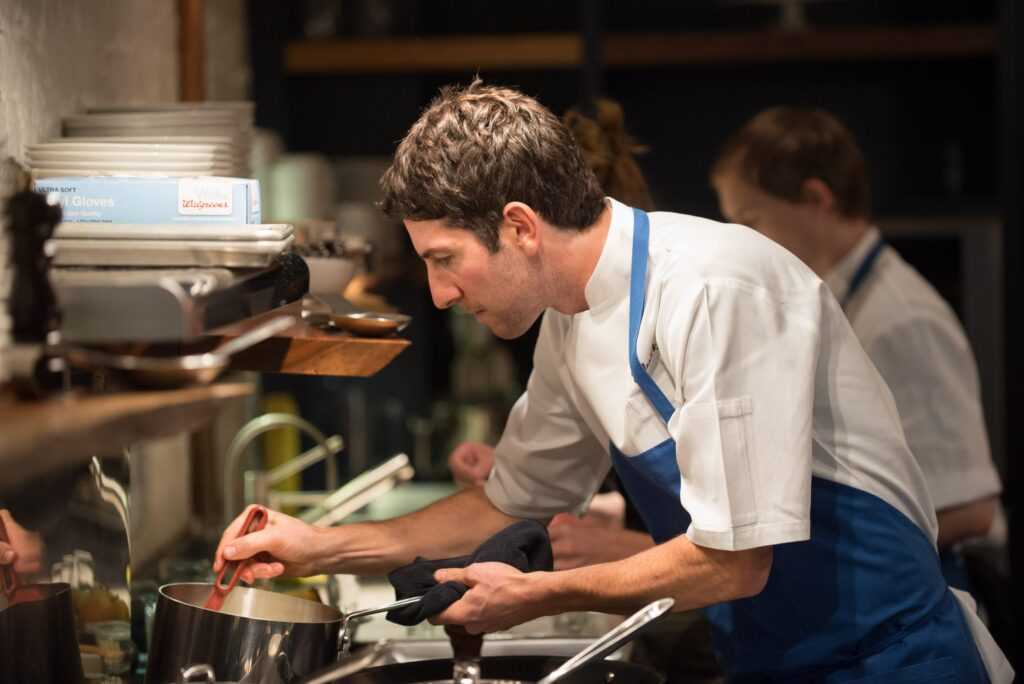 chef-in-action-scaled