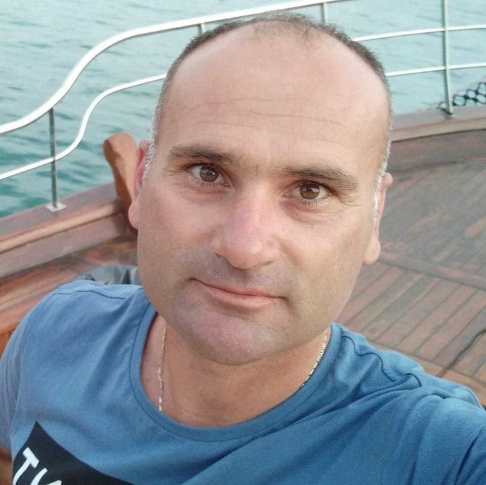 366369162_10223654088332863_1388031720498803558_n