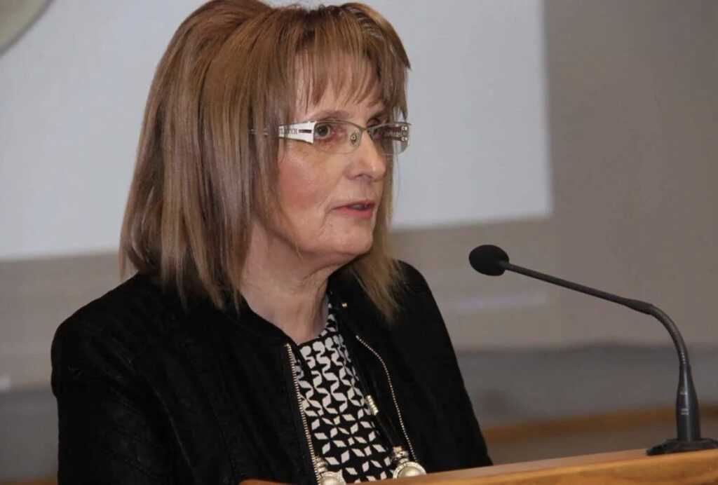 Ευχαριστήρια & Συγχαρητήρια επιστολή προς την Κρυσταλλία Μαντζανά από τον Σύλλογο Απανταχού Διαμενόντων Γριζανιτών Λάρισας