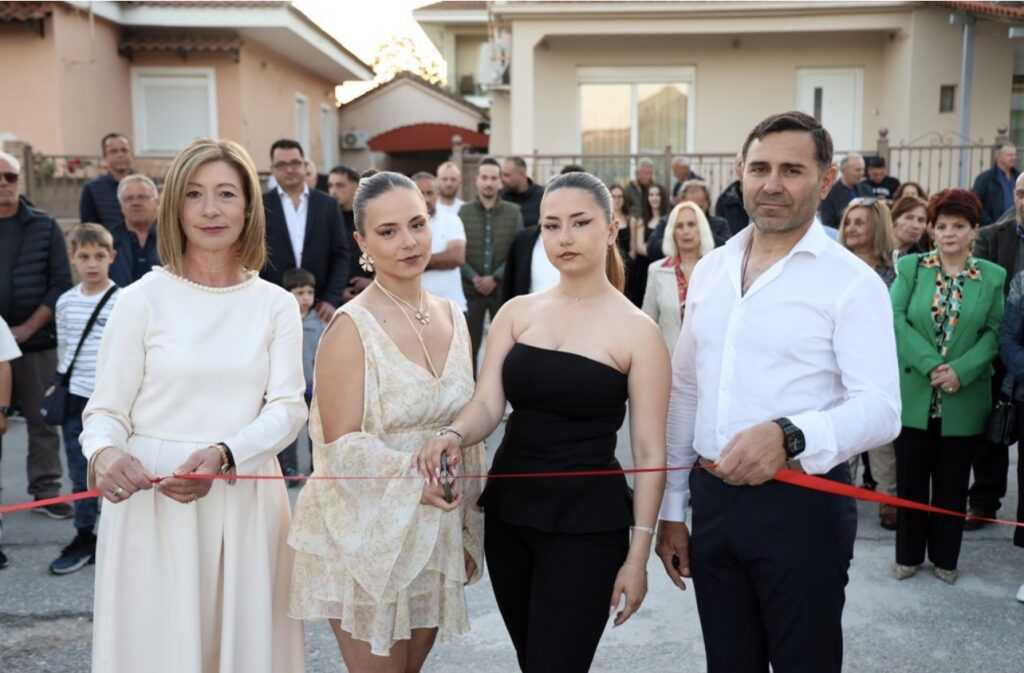 Με πλήθος κόσμου τα εγκαίνια της επιχείρησης «SPILIOS» στη Φαρκαδόνα – Ένα νέο, πρωτοποριακό βήμα στον χώρο του αυτοκινήτου