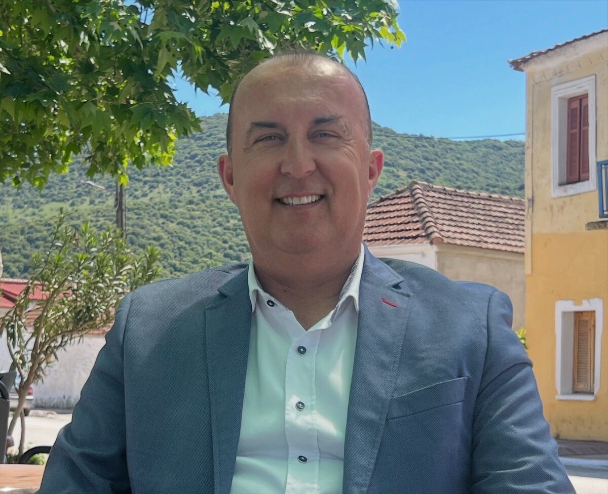 Θεόδωρος Λακιάρας