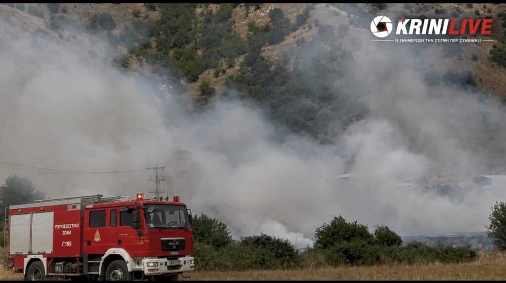 Άμεση επέμβαση της Πυροσβεστικής σε φωτιά σε φωτοβολταϊκό πάρκο μεταξύ Οιχαλίας και Κρήνης
