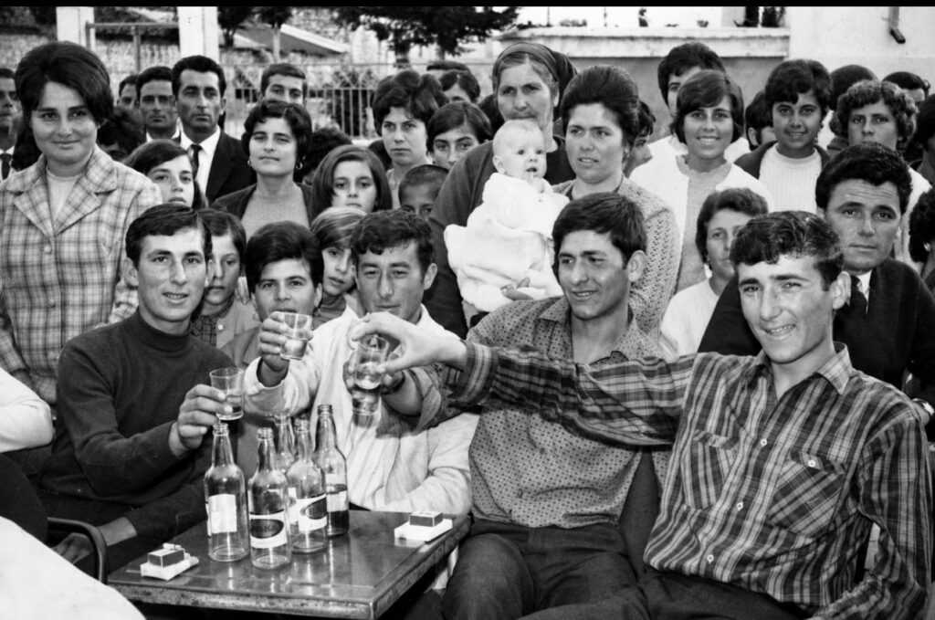 ΚΡΗΝΗ