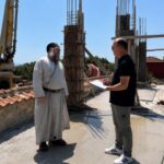 Ένας άνθρωπος του Θεού που ξαναδίνει ζωή στο Μοναστήρι της Παναγίας στον Ορφανό της Οιχαλίας